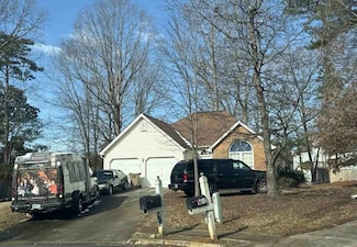 1438 Starling Ct, Hampton, GA 30228