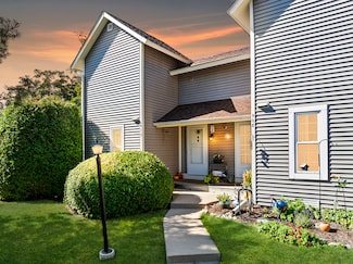 912 Clark Dr Unit U359, Gurnee, IL 60031