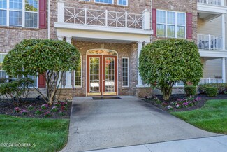 428 Sophee Ln Unit 428, Lakewood, NJ 08701