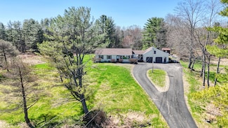 128 Capen Rd, Gardiner, ME 04345