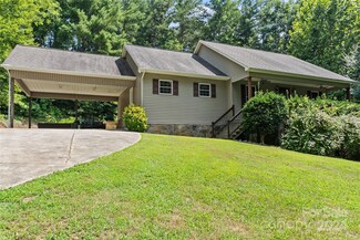 2745 Twin Oaks Dr, Morganton, NC 28655