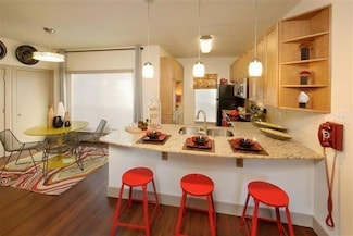 2800 Bartons Bluff Ln Unit 2404, Austin, TX 78746
