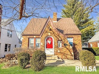 803 W Forrest Hill Ave, Peoria, IL 61604