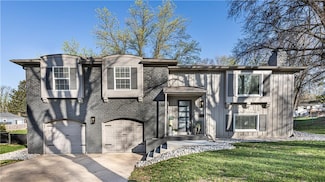 10616 W 90th St, Overland Park, KS 66214