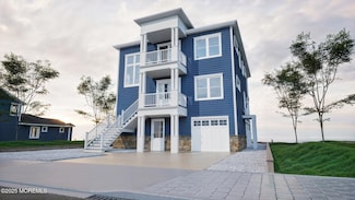 370 Kingfisher Rd, Tuckerton, NJ 08087