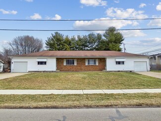 144 Oak Meadow Dr, Pataskala, OH 43062