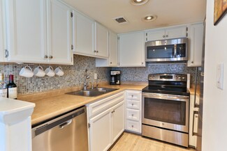 101 Old Ferry Rd Unit 1D, Shalimar, FL 32579