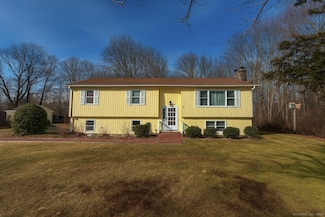 134 Shelton Rd, Oxford, CT 06478