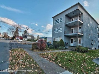 116 Cherry St, Dunmore, PA 18512