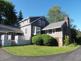 370 Calef Hill Rd, Tilton, NH 03276