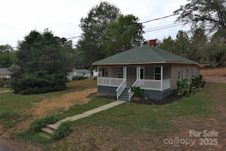 217 Circle Dr, Albemarle, NC 28001