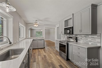 81 Thermal Hill Ln, Tryon, NC 28782