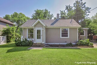 127 Washington St, Ingleside, IL 60041