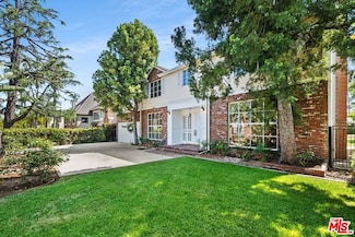 517 N Elm Dr, Beverly Hills, CA 90210