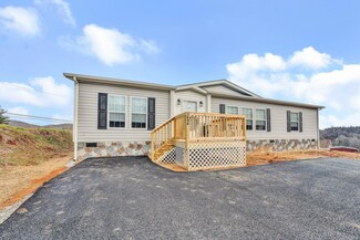 3494 Nemmo Rd, Vinton, VA 24179