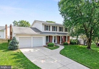 13502 Glendundee Dr, Herndon, VA 20171