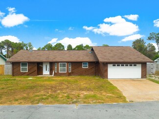 306 Prudence Ln, Panama City, FL 32408