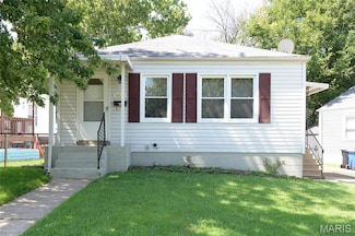 10630 Saint Lawrence Ln, Saint Ann, MO 63074