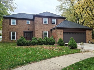 420 Stratford Ct, Aurora, IL 60504