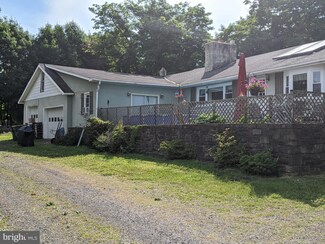 279 Municipal Rd, Erwinna, PA 18920