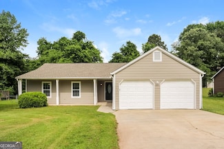 5818 Mistyview Dr, Rex, GA 30273