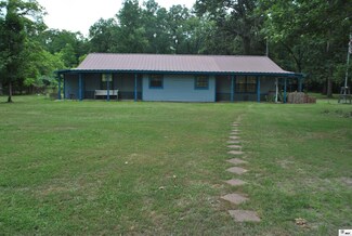 12000 Kiwi Dr, Mer Rouge, LA 71261