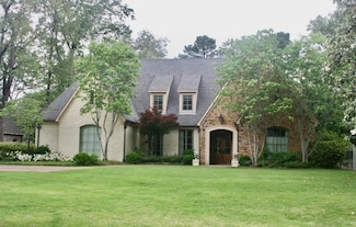 4870 Gwynne Rd, Memphis, TN 38117