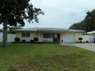 9748 49th Ave N, Saint Petersburg, FL 33708