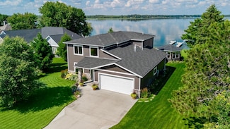 315 Irving Beach Dr SW, Bemidji, MN 56601