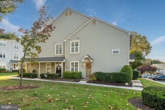 1001A Sedgefield Dr, Mount Laurel, NJ 08054