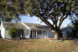 3415 Overland Dr, Holiday, FL 34691