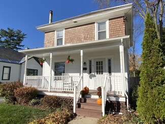 13 Knight St, Glens Falls, NY 12801
