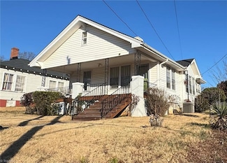 2443 Stockton St, Winston Salem, NC 27127