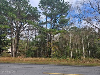7550 Lakeshore Rd, Bay Saint Louis, MS 39520