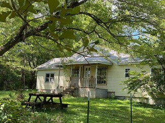 2567 State Highway 14, Pomona, MO 65789
