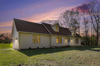 7200 Snow Ave SE, Alto, MI 49302
