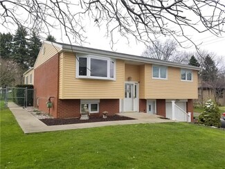 14071 Ridge Rd, Irwin, PA 15642
