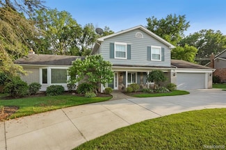35727 Johnstown Rd, Farmington Hills, MI 48335