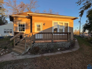 3419 Garretson Ave, Sioux City, IA 51106