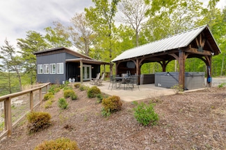 1004 Window Rock Rd, Dunlap, TN 37327