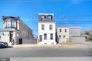 739 Walnut St, Camden, NJ 08103