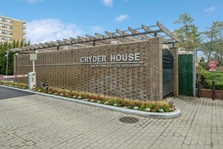 166-25 Powells Cove Blvd Unit 18G, Whitestone, NY 11357