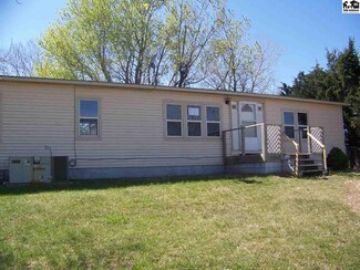 1821 E Kansas Ave, Kingman, KS 67068
