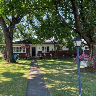 768 Gasteiger Rd, Meadville, PA 16335