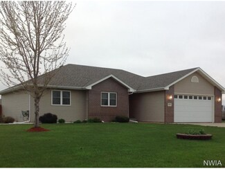 302 Windsor Way, Sergeant Bluff, IA 51054