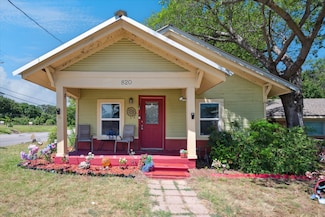 820 Lakey St, Denton, TX 76205