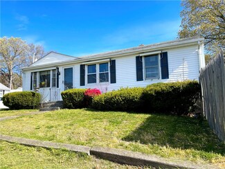21 Old Willis Rd, Cumberland, RI 02864