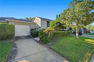 106 Hunter Ct, Palm Harbor, FL 34684