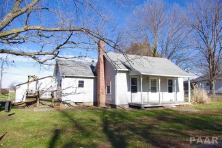 320 E Mechanic St, Ipava, IL 61441