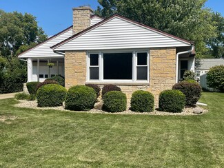 704 Marcy St, Ottawa, IL 61350